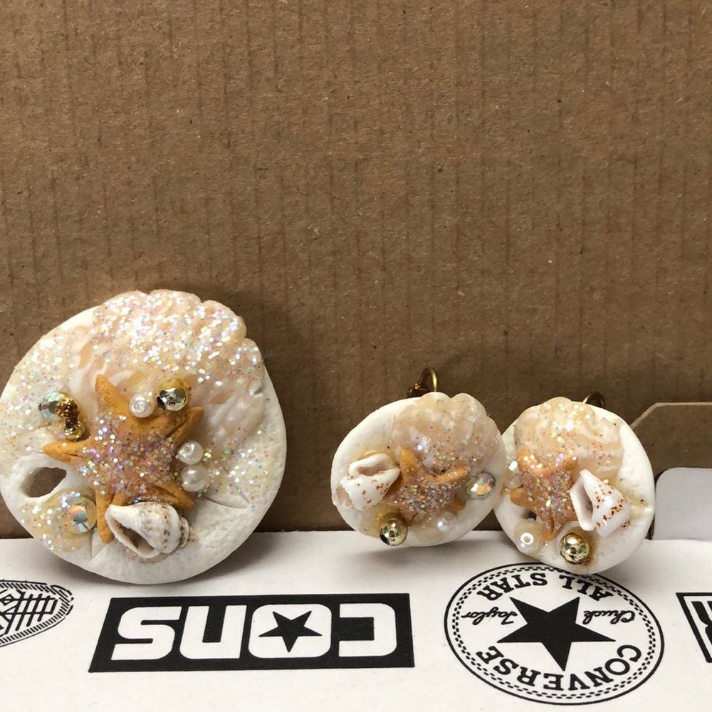 Sand dollar earrings and pin